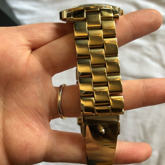 Marc by Marc Jacobs Gold/Grey Amy Watch - Picture 4 of 7